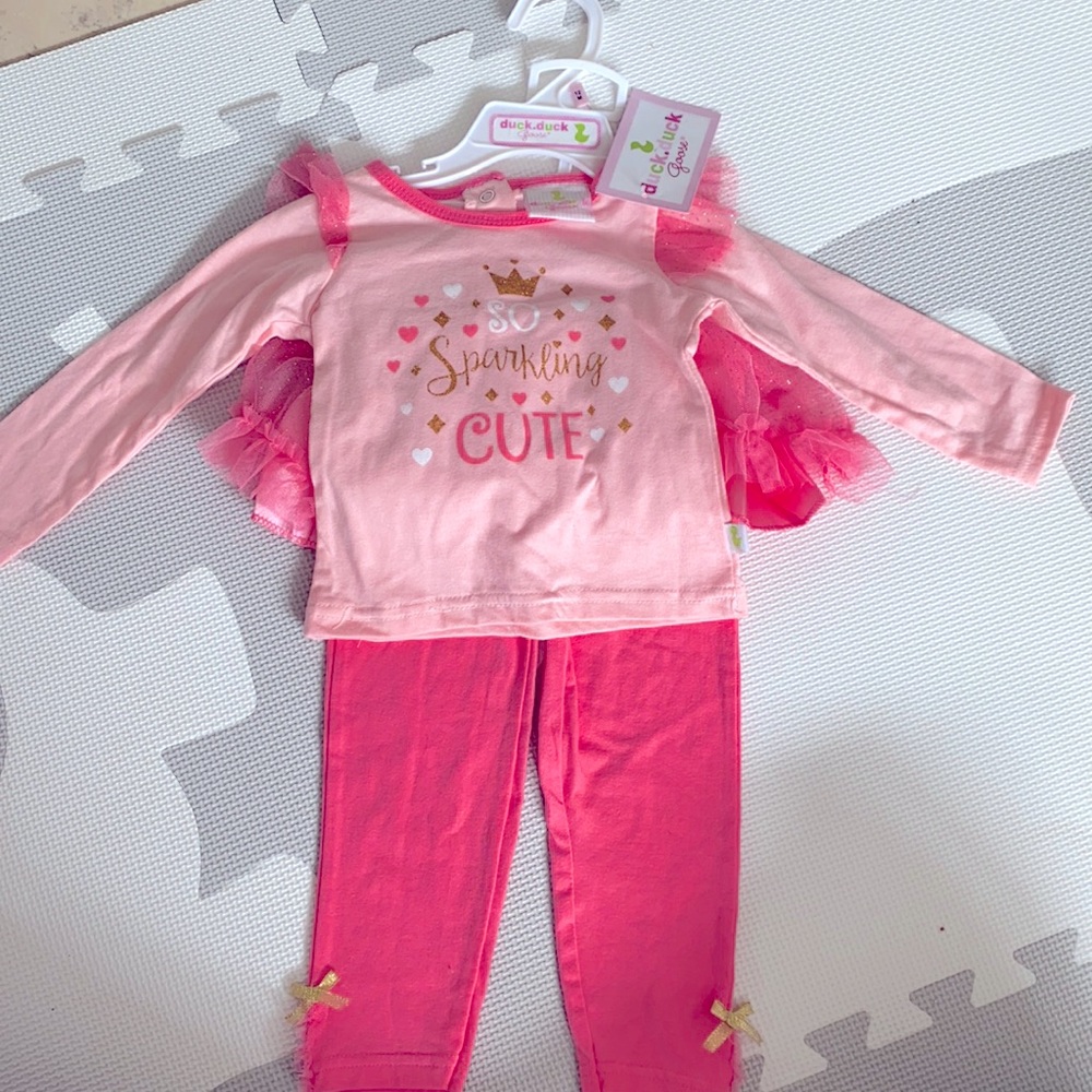 Long sleeve top and leggings set